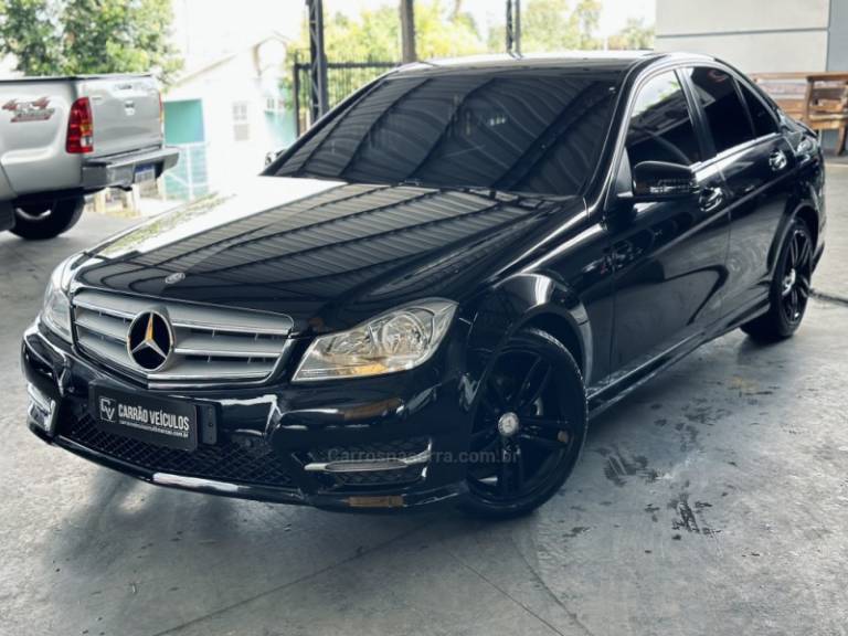 MERCEDES-BENZ - C 180 - 2014/2014 - Preta - R$ 84.900,00