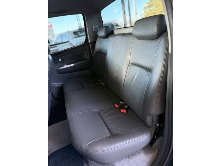 TOYOTA - HILUX - 2012/2012 - Preta - R$ 139.900,00