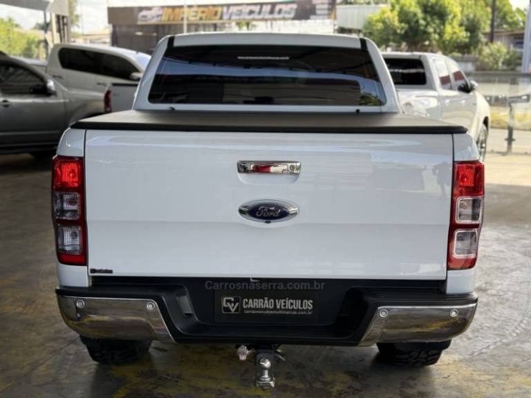 FORD - RANGER - 2017/2017 - Branca - R$ 154.900,00