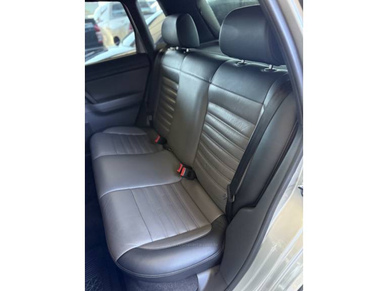 VOLKSWAGEN - POLO - 2014/2014 - Prata - R$ 53.900,00