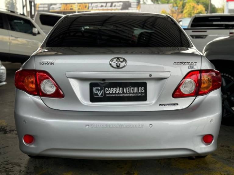 TOYOTA - COROLLA - 2009/2009 - Prata - R$ 61.900,00