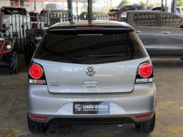 VOLKSWAGEN - POLO - 2014/2014 - Prata - R$ 53.900,00
